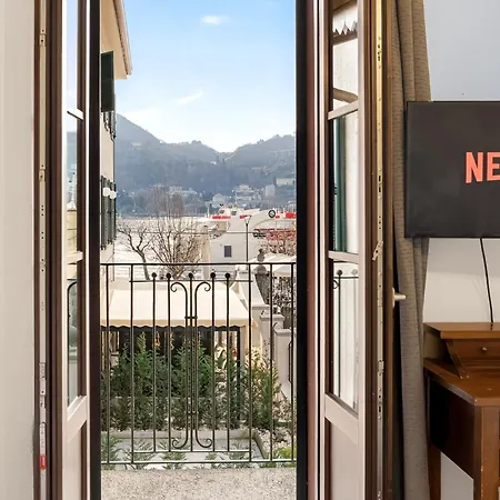 - Magic Garden House - View Como