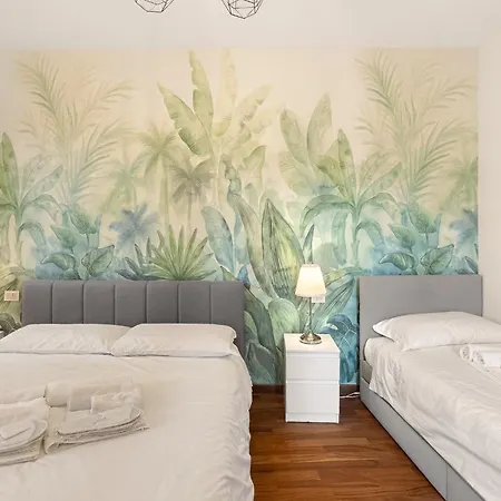 - Magic Garden House - View * Como